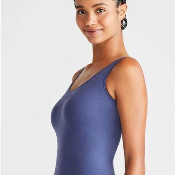 #122 YUMMIE BY HEATHER THOMPSON SHAPING TANK - Picture 1 of 5